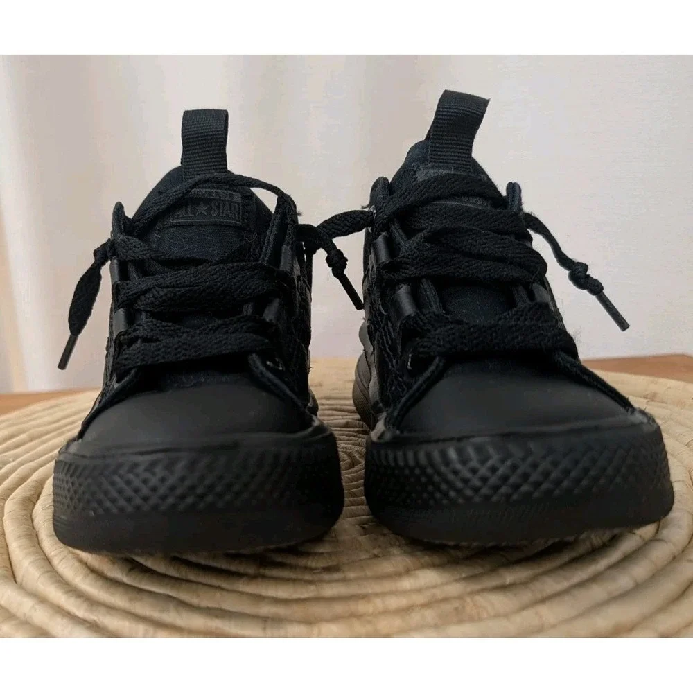 Converse All Star Childs Size 9 Sneakers Shoes Black Lace Up Athletic Walking